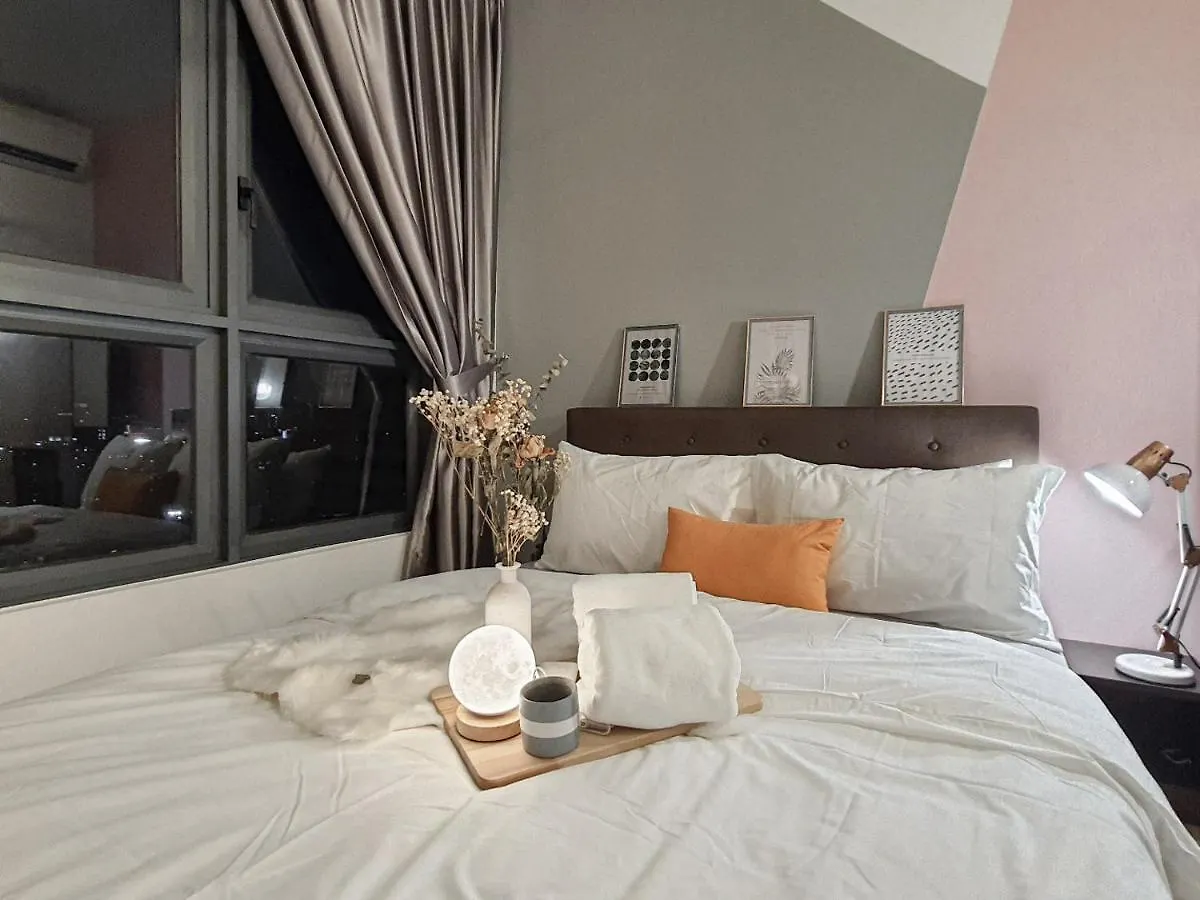 Apartment M Vertica Cheras 3Bedroom New Condo With Merdeka118 View Kuala Lumpur